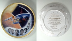 RJP040: Star Trek: Plate Collection: U.S.S. Enterprise w Embossed Cast Autographs: Ernst: 3150