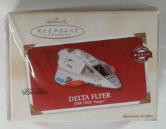 RH057: Star Trek: Delta Flyer: Hallmark Keepsake: 2002