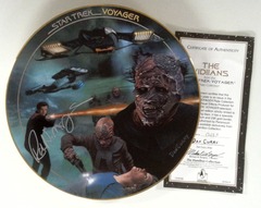 RJP055: AUTOGRAPHED: Star Trek: Voyager Plate Collection: The Vidiians: The Hamilton Collection: 1368A