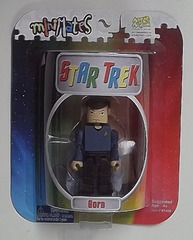 RJ1327: ERROR: Star Trek: MiniMates: McCoy on Gorn Card: Art Asylum: 87450: 2002