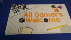 Playmat all gamers welcome