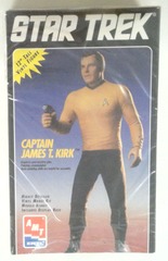 RJ0964: Star Trek: Captain James T. Kirk: Vinyl Model Kit: AMT ERTL: 8773: 1994