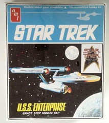 RJ0933: Star Trek: U.S.S. Enterprise Space Ship: Model Kit: AMT: 6676: 1983