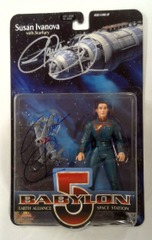 RJ0228: DOUBLE AUTOGRAPHED: Babylon 5: Susan Ivanova: WB Toy: 20030: 1997