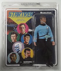 RJ6316: ERROR: Star Trek: McCoy on Romulan Card: Diamond Select: 2008