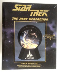 RJ0708: Star Trek: Klingon Bird-of-Prey Lighted Musical Star Globe Halodome: 46002: Paramount: 1994