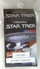 RJ0677: Star Trek: 1/7000 Scale: U.S.S. Voyager / U.S.S. Voyager (Stealth Version): Romando