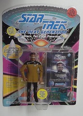 RJ1105: Star Trek: The Next Generation: LT. Commander Geordi La Forge In Dress Uniform: Playmates: 6026: 1993