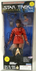 RJ0099: AUTOGRAPHED: Star Trek: Collector's Series: Starfleet Edition: Lieutenant Uhura: Playmates: 6294: 1996: NIB