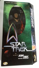 RJ0111: Star Trek: The Next Generation: Aliens and Adversaries Edition: Q: Playmates: 65513: 1999: NIB