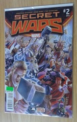 C0332: Secret Wars: #2: 1st Print 1st Appearane God Emperor Doom: 8.0 VF