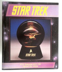 RJ0709: Star Trek: U.S.S. Enterprise NCC-1701 Lighted Star Globe: 47051: Paramount: 1992