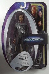 RJ1351: Star Trek: Nemesis: Lieutenant Commander Worf: Art Asylum: 17509: 2005