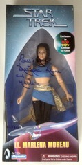 RJ0377: AUTOGRAPHED: Star Trek: Lt. Marlena Moreau: Playmates: 65702: 1999: NIB