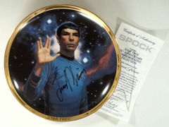 RJP124: AUTOGRAPHED: Star Trek: 25th Anniversary Commemorative Plate Collection: Spock: The Hamilton Collection: 4564S