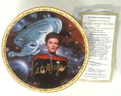 RJP031: AUTOGRAPHED: Star Trek: The Power of Command Plate Collection: Captain Janeway & The U.S.S. Voyager NCC-74656: The Hamilton Collection: 1463A