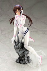 Mari Makinami Illustrious White Plugsuit